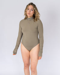 Astral Thong Leo